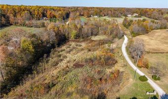 329 E Cutshall Rd, Austin, IN 47102