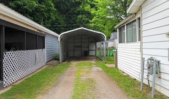 1215 Rosedale St, Alma, MI 48801