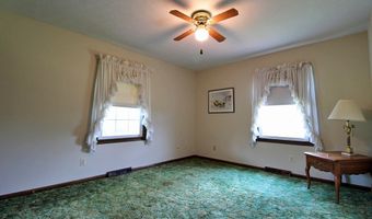 1967 Cub Creek Rd, Appomattox, VA 24522