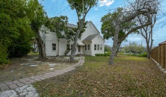 702 Ogden Ln, Alamo Heights, TX 78209