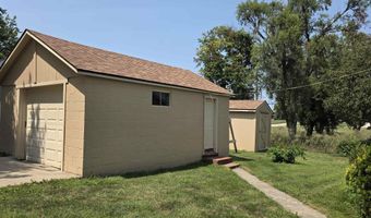 1212 10th St, Auburn, NE 68305
