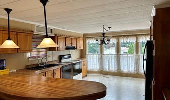35 Sherwood Valley Ln, Coventry, RI 02816