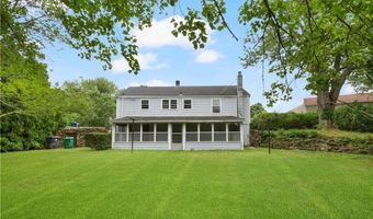 21 Parsonage Dr, Warwick, RI 02889