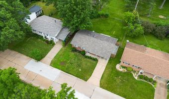 113 Roland Ave, Ballwin, MO 63021