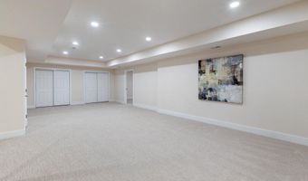 7009 PERSIMMON TREE Rd, Bethesda, MD 20817