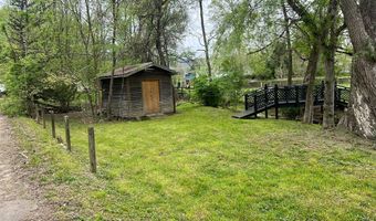 120 Wickham St, Alderson, WV 24910
