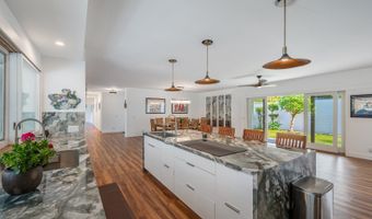 969 Auloa Rd, Kailua, HI 96734