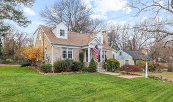4004 ESTABROOK Dr, Annandale, VA 22003