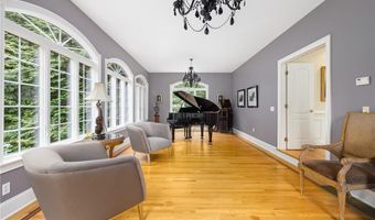 50 Judge Torres Ln, East Greenwich, RI 02818