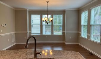 626 Edgewater Ridge Ct, Apex, NC 27523