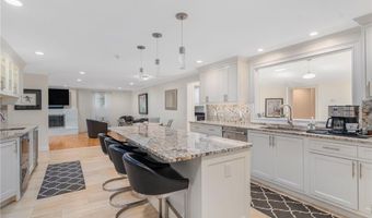 120 Fox Run, East Greenwich, RI 02818