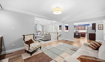 106 Hollyleaf Dr, Ballwin, MO 63021