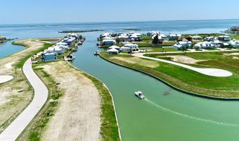 1049 Fiji Dr, Aransas Pass, TX 78336