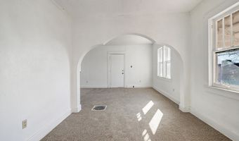 1030 Melanie Ln, Belen, NM 87002