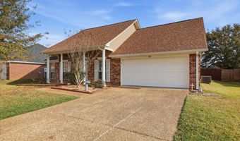 202 Cherry Bark Dr, Brandon, MS 39047