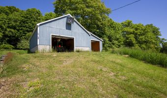 914 Union Rd, Appleton, ME 04862