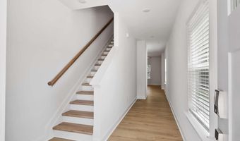 165 Mill Ctr 202, Athens, GA 30606