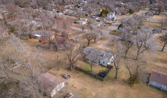 625 N 9th St, Arkansas City, KS 67005