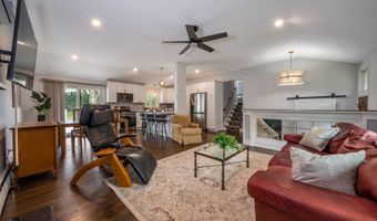 26 Indian Dr, Clinton, CT 06413