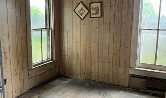 102 ALLETT St, Allegan, MI 49010