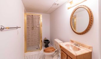 2864 Mystic Dr, Ann Arbor, MI 48103