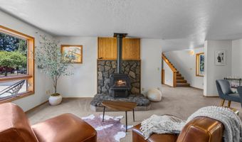 19572 Apache Rd, Bend, OR 97702
