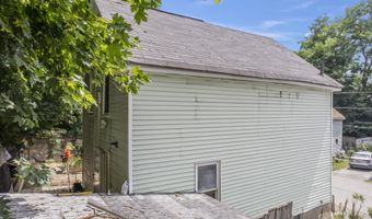 30 S Park St, Bangor, ME 04401