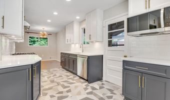 5019 FLEMING Dr, Annandale, VA 22003