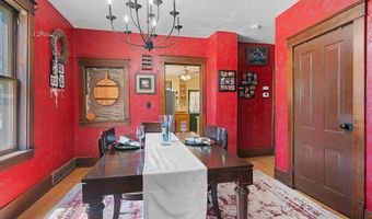 1025 S LAWE St, Appleton, WI 54915
