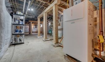 85 Bedford St, Bath, ME 04530