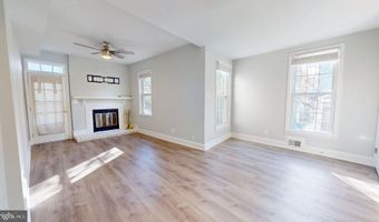 2011 N OAKLAND St, Arlington, VA 22207