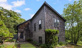 856 N Main Rd, Jamestown, RI 02835