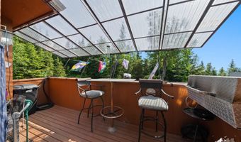 11411 Snowline Dr, Anchorage, AK 99507
