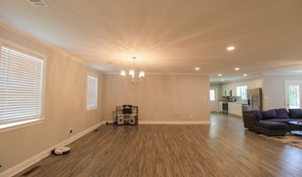 502 Hutchinson Ave, Adel, GA 31620