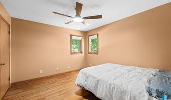 201 S 5th Ave, Brandon, SD 57005