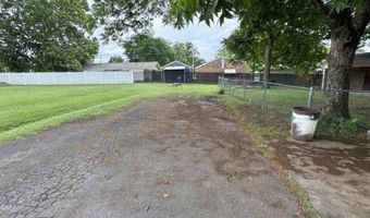 607 NW 2nd St, Atkins, AR 72823