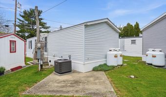 3350 AIRPORT Rd 5, Allentown, PA 18109