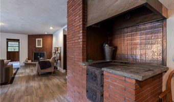 165 Kent Dr, East Greenwich, RI 02818