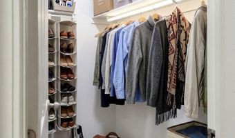 22 E 44TH St, Bayonne, NJ 07002