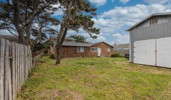 1145 NEWPORT Ave, Bandon, OR 97411