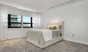 10205 Collins Ave 807, Bal Harbour, FL 33154