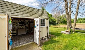 423 E Alburgh Rd, Alburgh, VT 05440