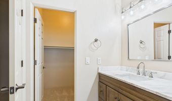 2718 E HORSESHOE Pl, Chandler, AZ 85249
