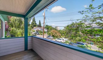 19 Gresham St, Ashland, OR 97520