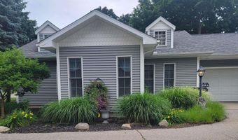 959 W Maumee St 959 W Maumee A, Adrian, MI 49221
