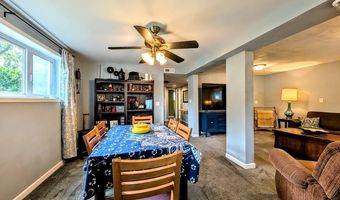1407 S KERNAN Ave, Appleton, WI 54915