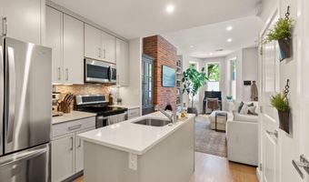332 11TH St SE, Washington, DC 20003