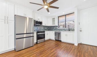 1015 Aoloa Pl 451, Kailua, HI 96734