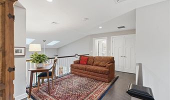80 Conley Ave 6, Cranston, RI 02921