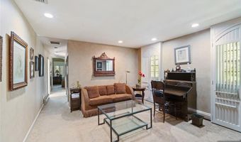 2 Canterbury Ct, Alpine, NJ 07620